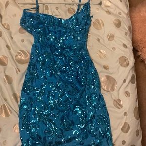 Windsor homecoming dress